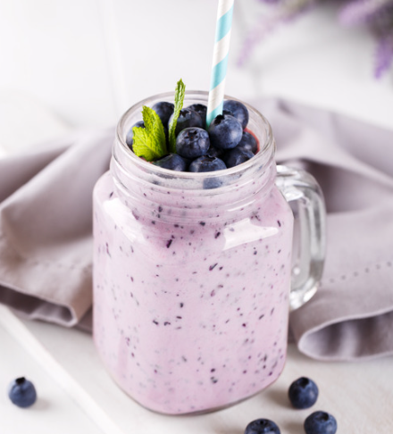 Creamy Keto Blueberry Smoothie